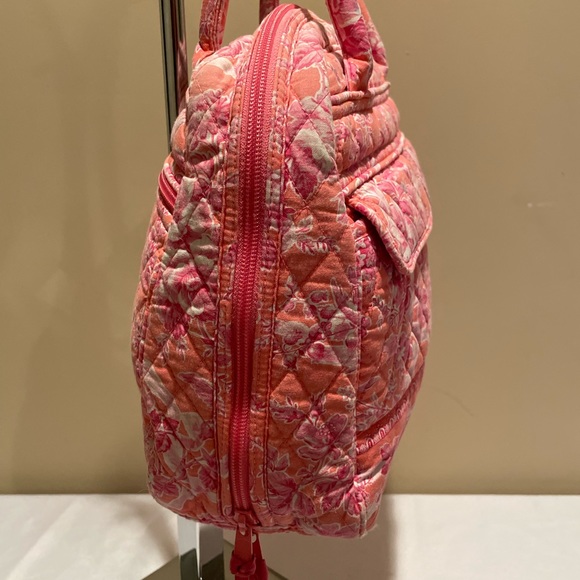 Powder Pink - Picture 3 of 9